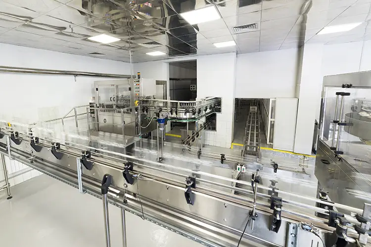 Impianto in metallo per industria alimentare a Parma